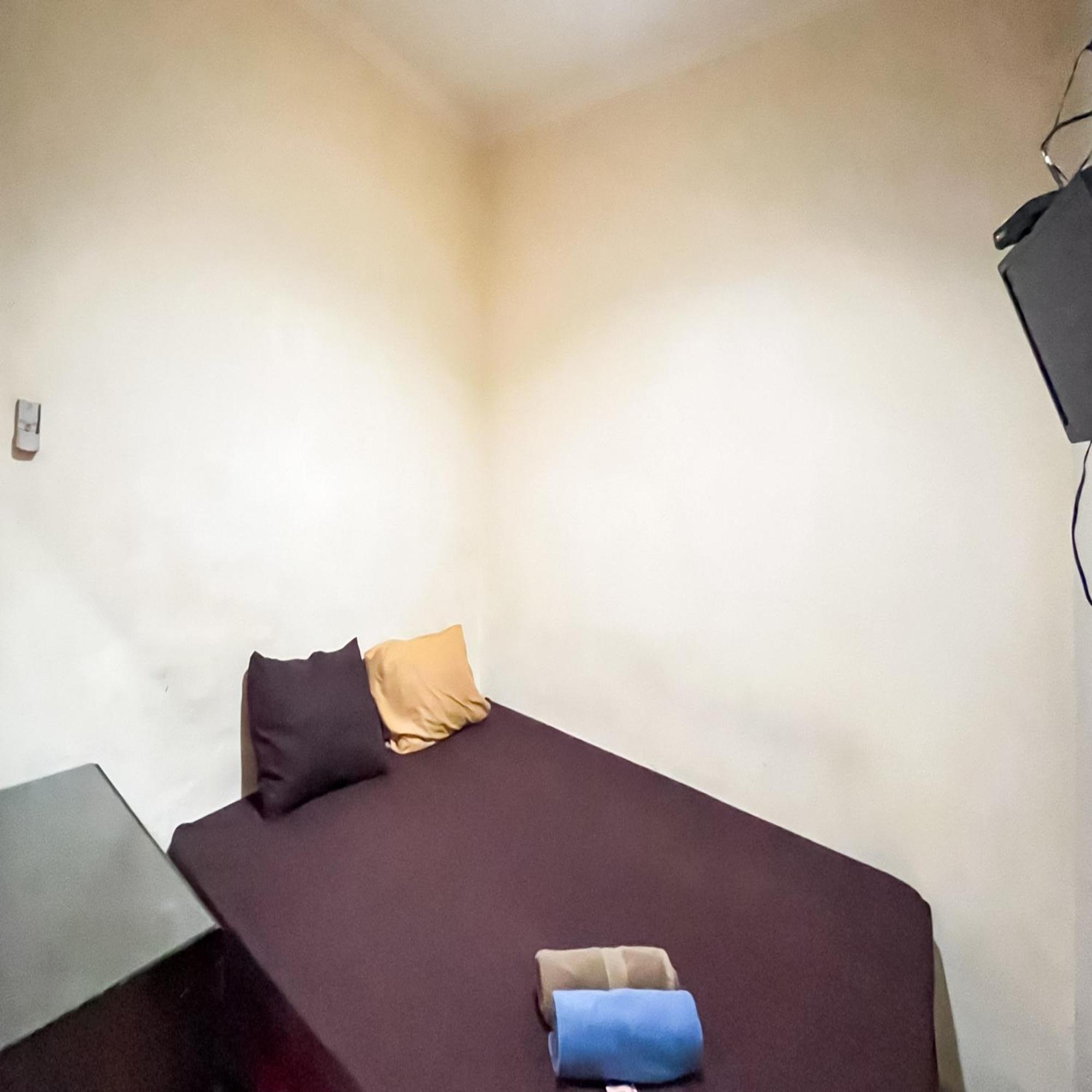 Arcadia Rooms Redpartner Джакарта Экстерьер фото