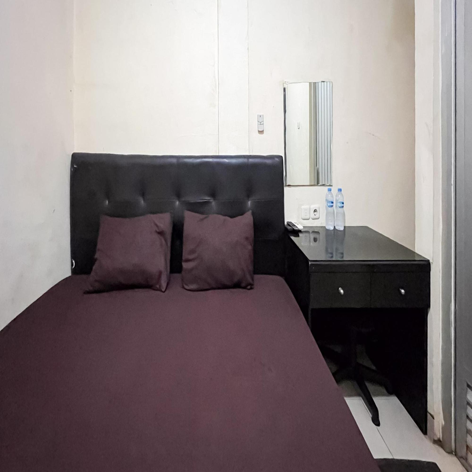 Arcadia Rooms Redpartner Джакарта Экстерьер фото